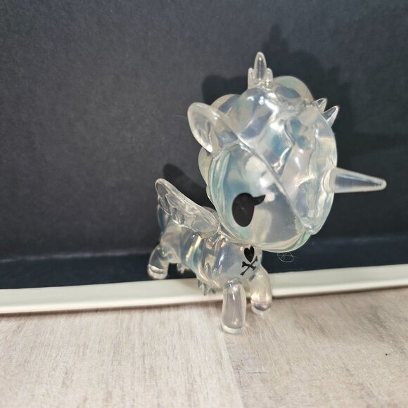 Tokidoki Unicorno Unicorn Clear Vinyl 3" - Picture 4 of 6